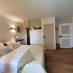 La Quintarde بيت ضيافة