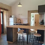 La Quintarde بيت ضيافة