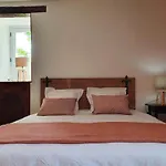 La Quintarde Konukevi 3*