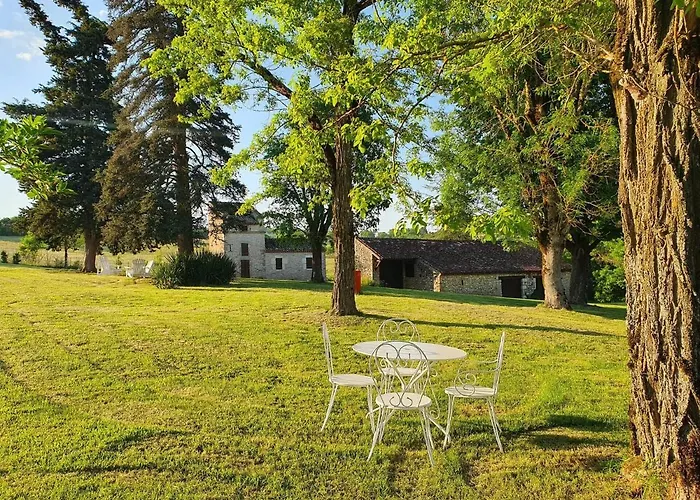 ゲストハウス La Quintarde 3*